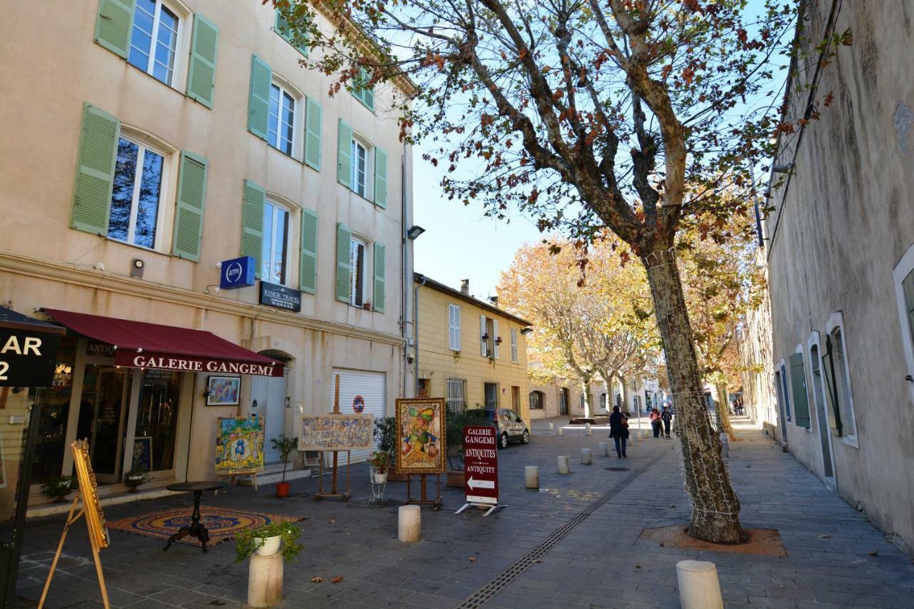 Hanna-Logis Antibes Extérieur photo